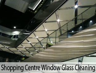 Shopping-Centre-Window-Glass-Cleaning