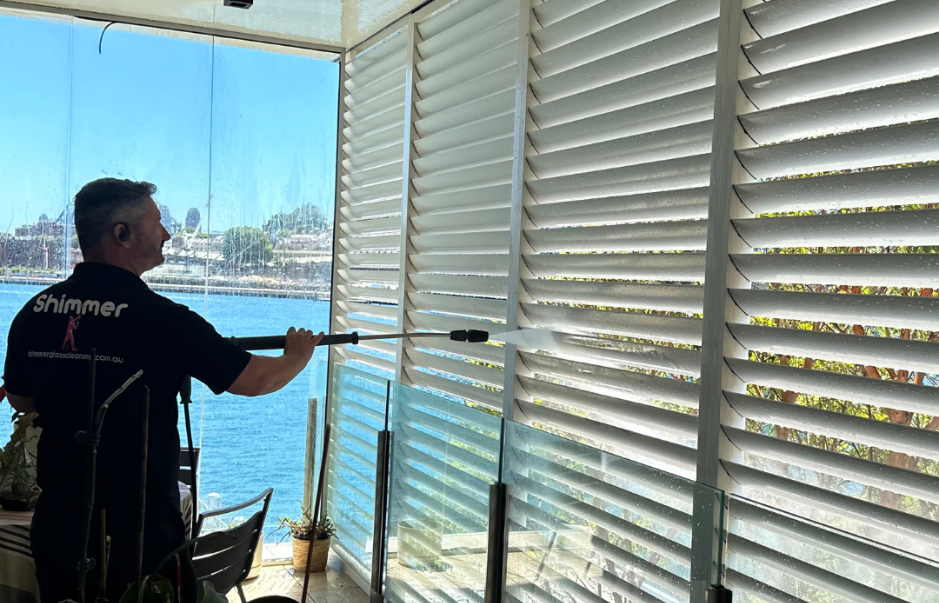 Shimmer Glass and Pressure Cleaning Apartment Glass Cleaning
