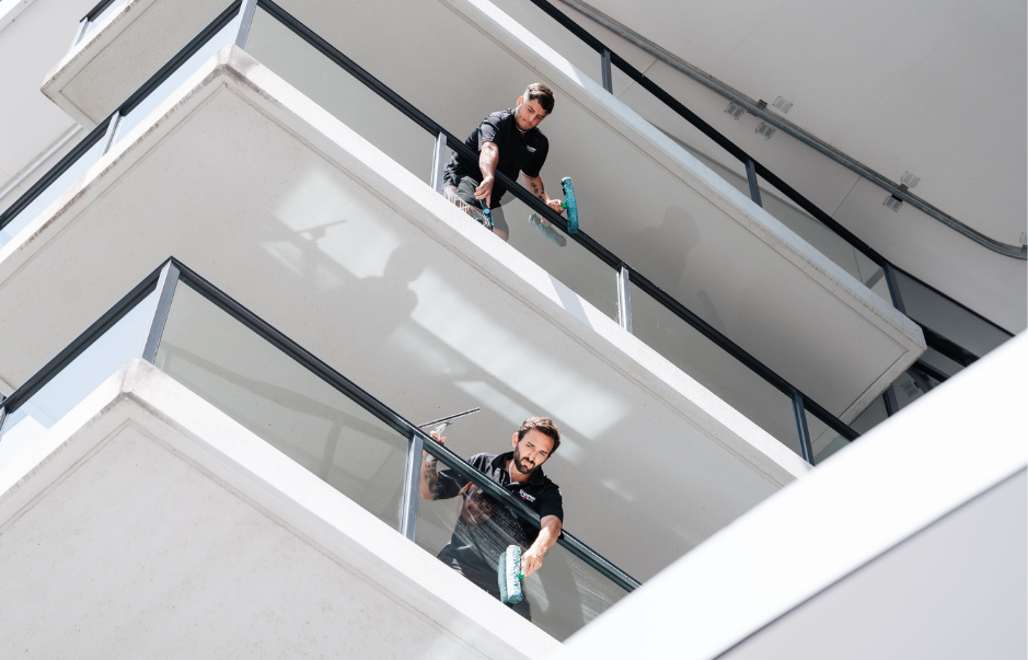 ISO Certified Commercial Window Cleaning Company