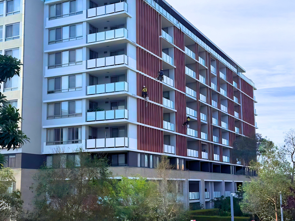 Shimmer Glass and Pressure Cleaning- Strata Window Clean