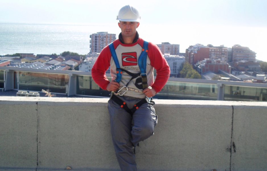 Jorge glazing background history Shimmer commercial window cleaning Sydney