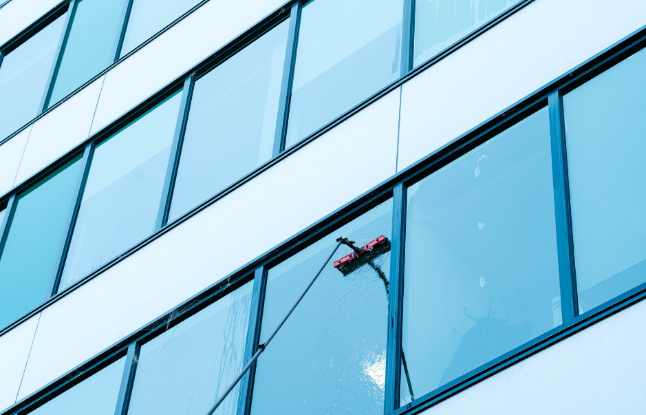 Shimmer Glass and Pressure Cleaning uses the Waterfed Pole System to reach high windows